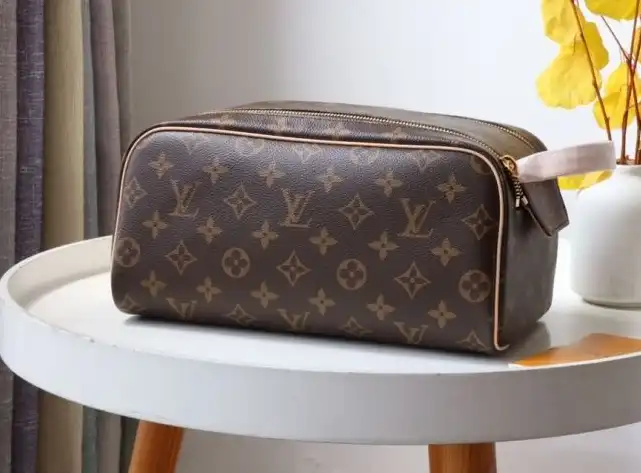 LV Cosmetic Bags 4178G-0144