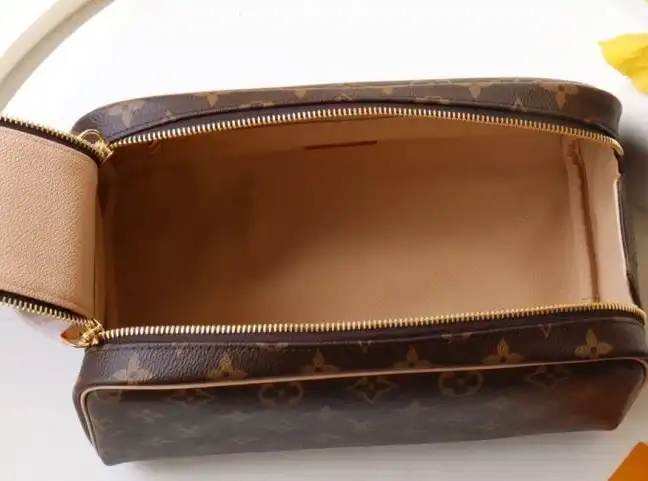 LV Cosmetic Bags 4178G-0144