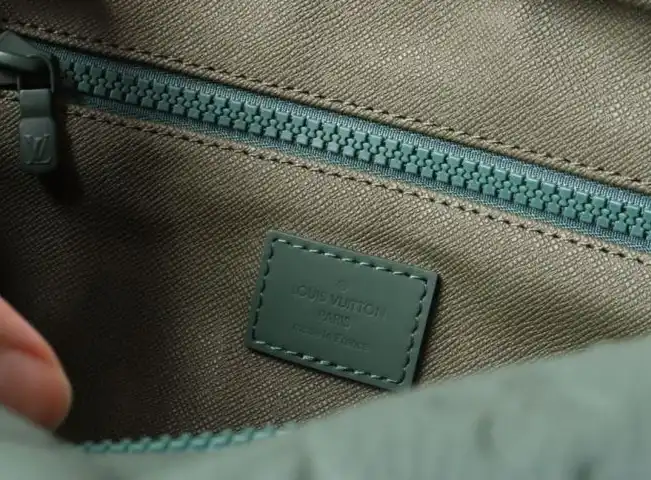 LV Cosmetic Bags 4178G-0148