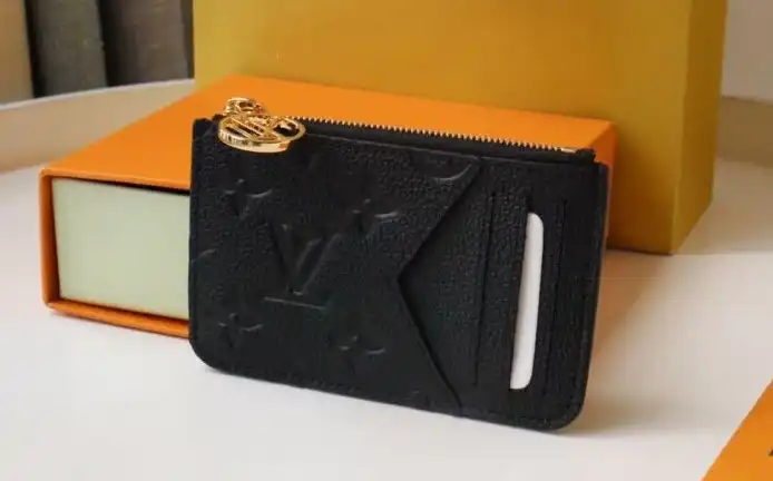 LV Wallets 4178G-0153