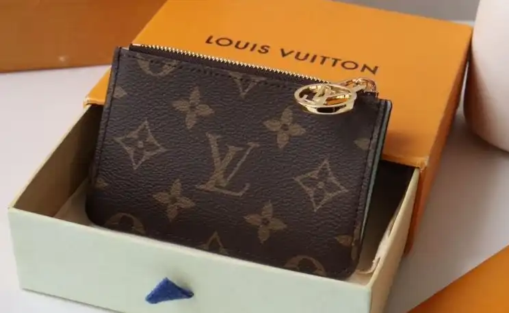 LV Wallets 4178G-0154