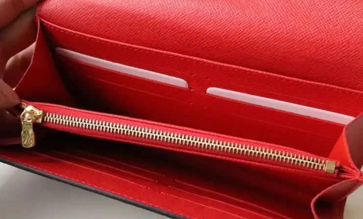 LV Wallets 4178G-0177