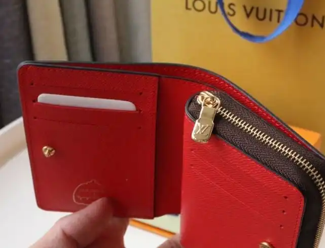 LV Wallets 4178G-0179