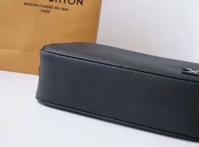 LV Clutch Bags 4178G-0188