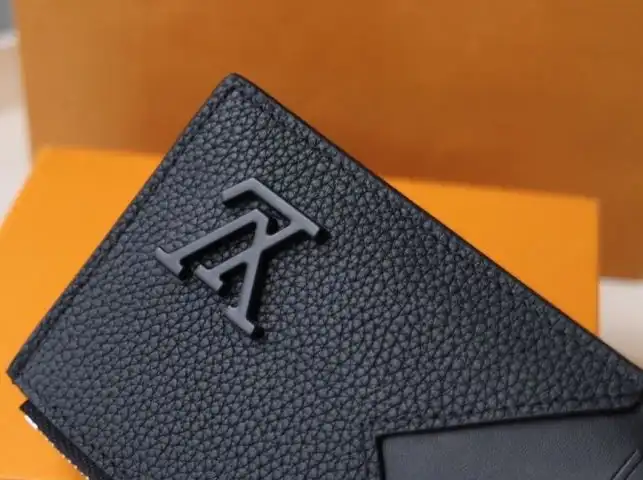 LV Wallets 4178G-0190