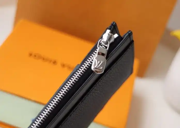 LV Wallets 4178G-0190