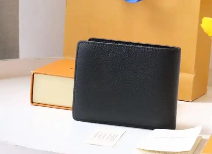 LV Wallets 4178G-0194