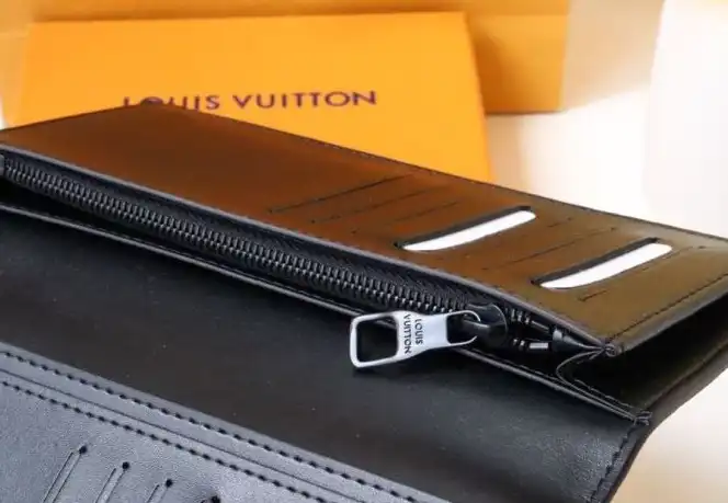 LV Wallets 4178G-0195