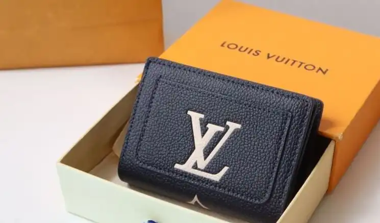 LV Wallets 4178G-0209