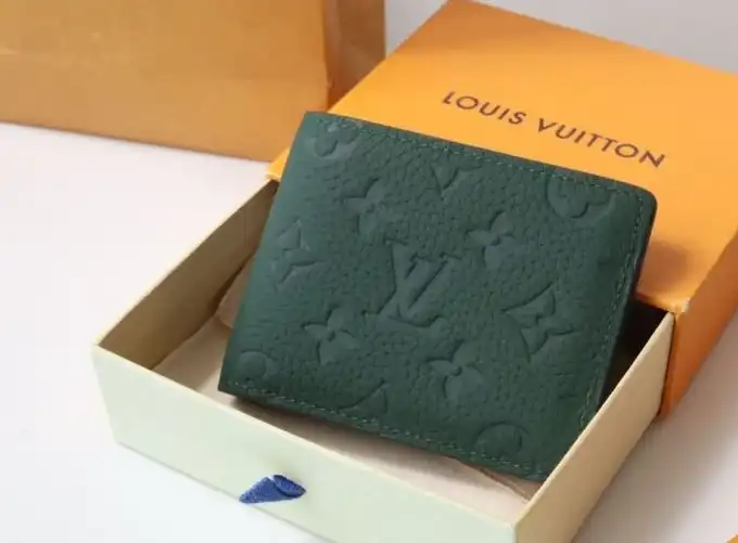 LV Wallets 4178G-0220