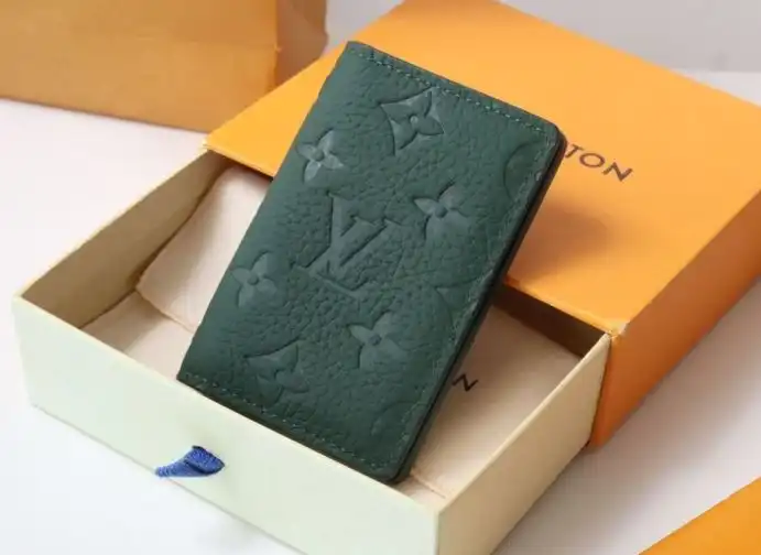 LV Wallets 4178G-0221