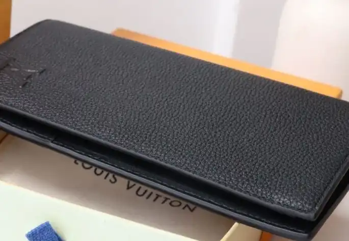 LV Wallets 4178G-0224