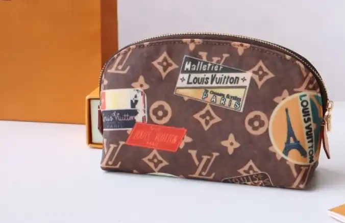 LV Wallets 4178G-0225