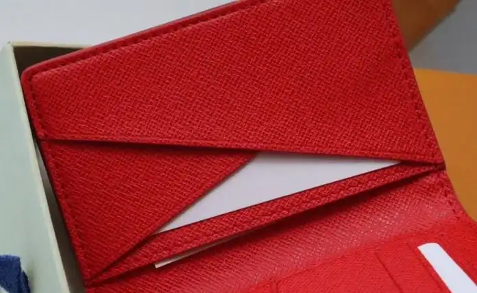 LV Wallets 4178G-0227