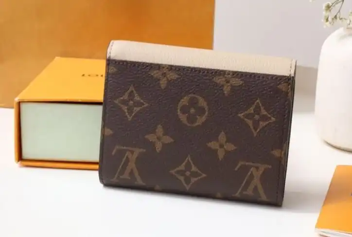 LV Wallets 4178G-0229