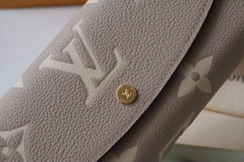 LV Wallets 4178H-0014
