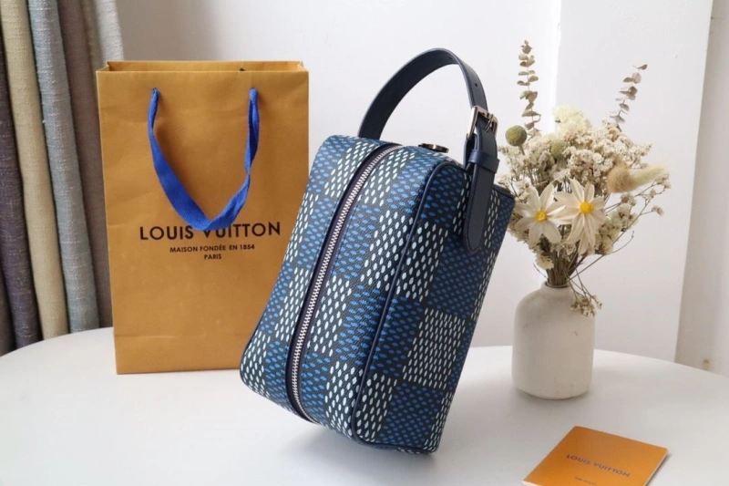 LV Cosmetic Bags 4178H-0032