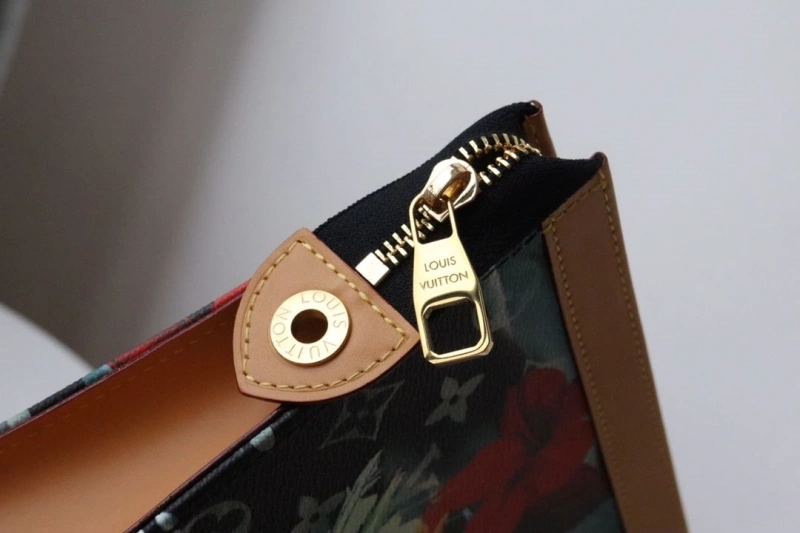 LV Clutch Bags 4178H-0035