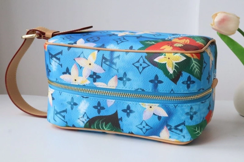 LV Cosmetic Bags 4178H-0038