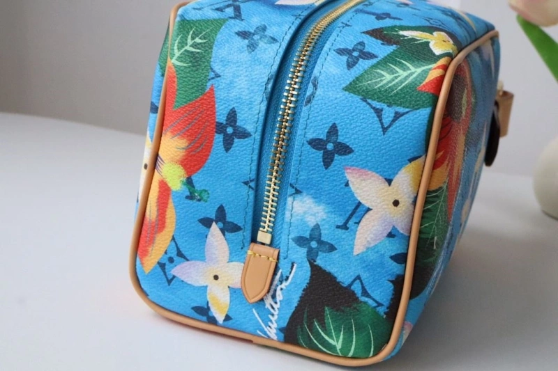 LV Cosmetic Bags 4178H-0038
