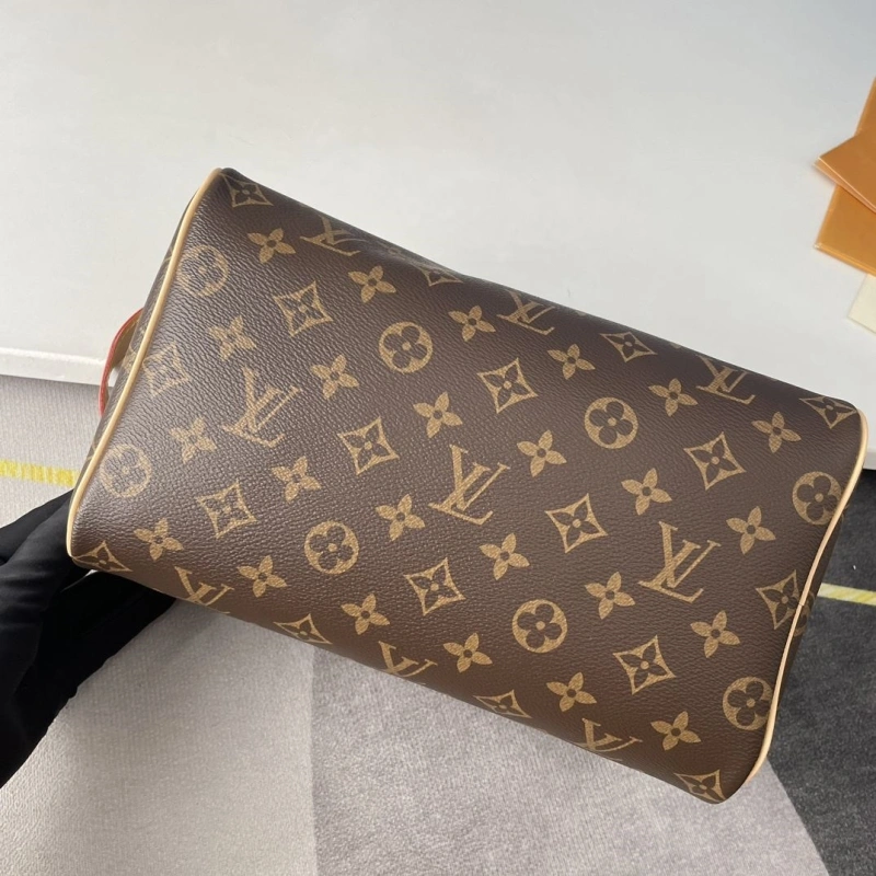 LV Cosmetic Bags 4178H-0069
