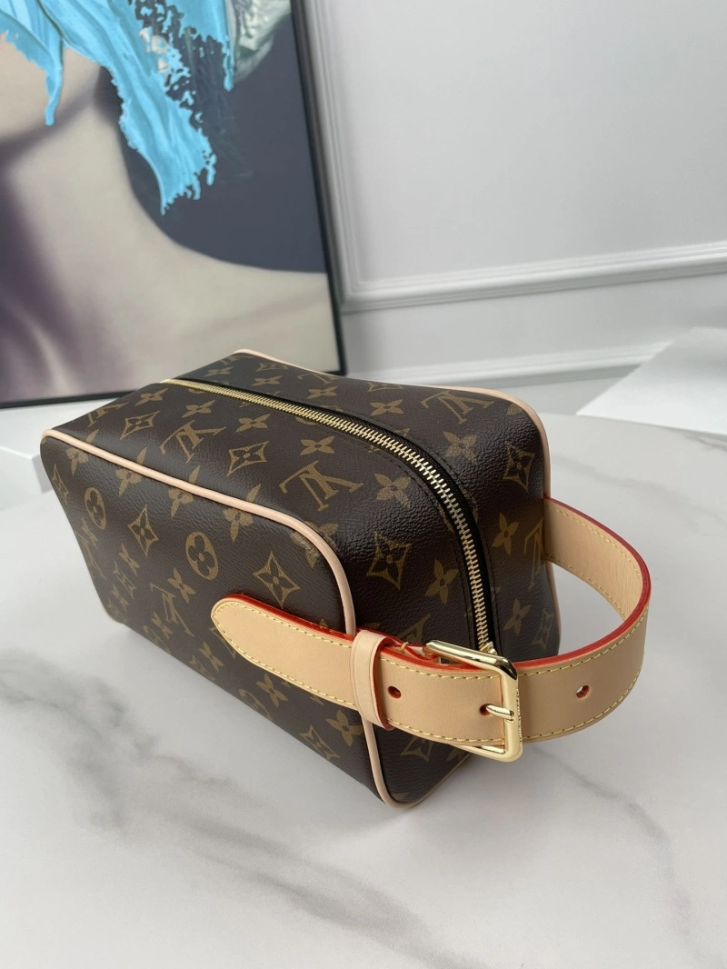LV Cosmetic Bags 4178H-0070