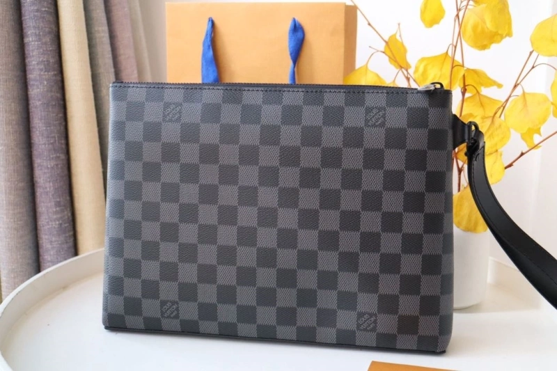 LV Clutch Bags 4178H-0073