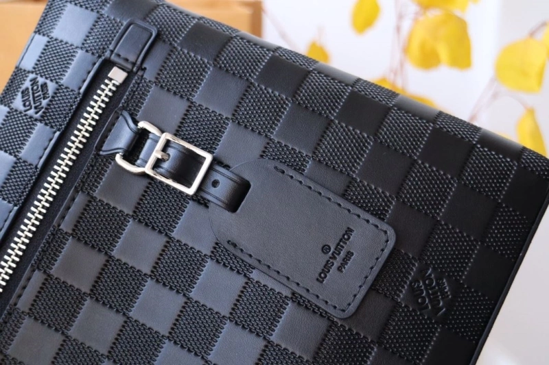 LV Clutch Bags 4178H-0074