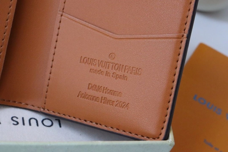 LV Wallets 4178H-0088
