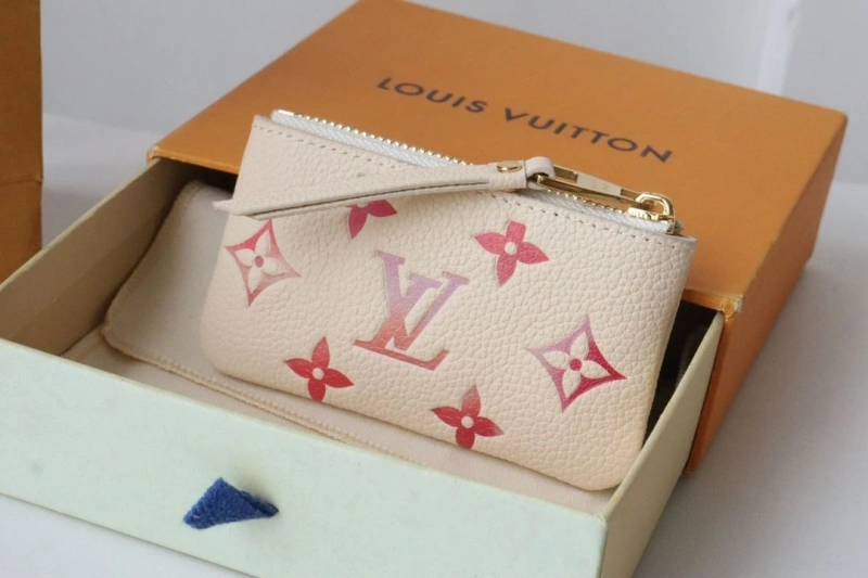 LV Wallets 4178H-0097