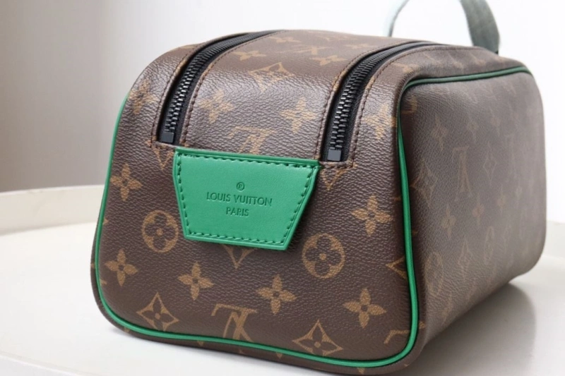 LV Cosmetic Bags 4178H-0107