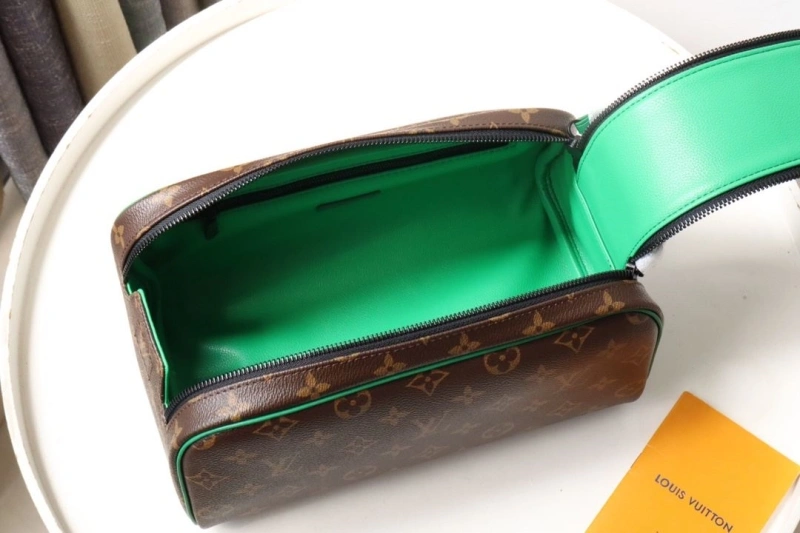 LV Cosmetic Bags 4178H-0107