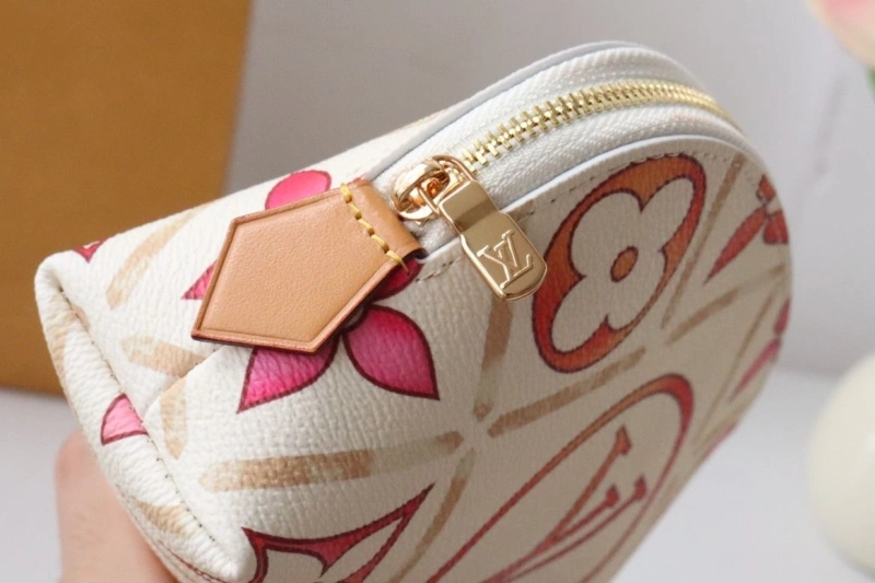 LV Clutch Bags 4178H-0134