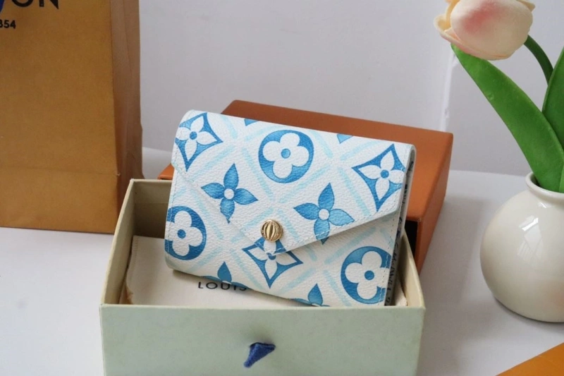 LV Wallets 4178H-0139