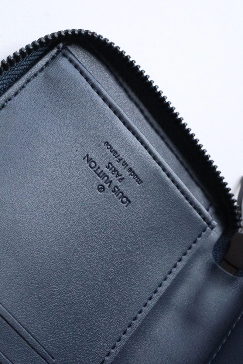LV Wallets 4178H-0161