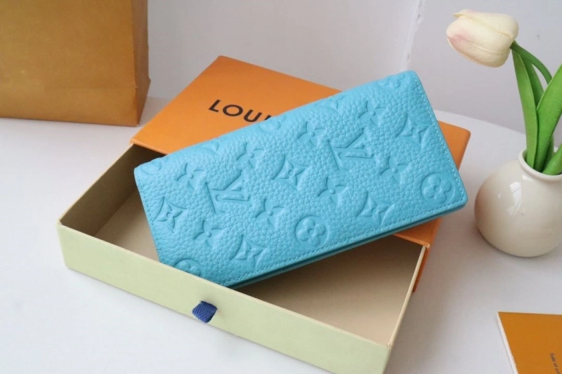 LV Wallets 4178H-0162