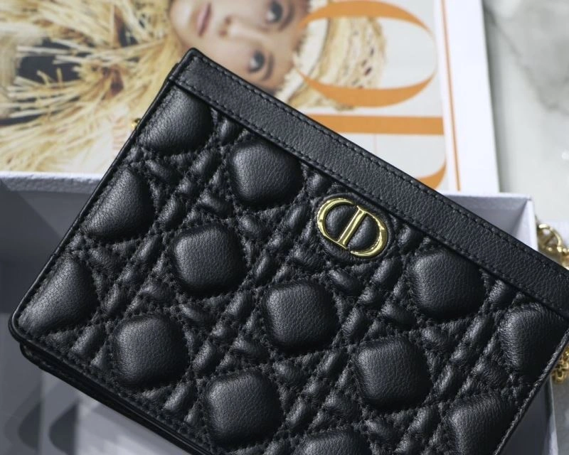 D10r wallets 4180d-0327