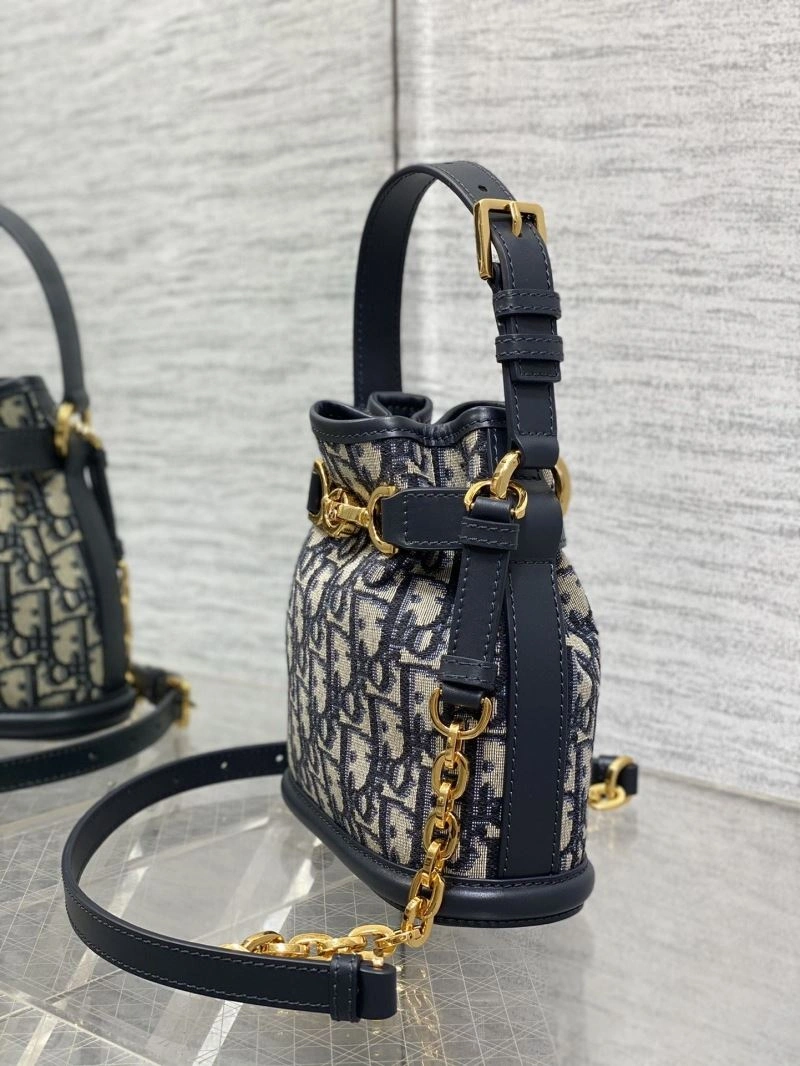 D10r bucket bags 4180d-0362