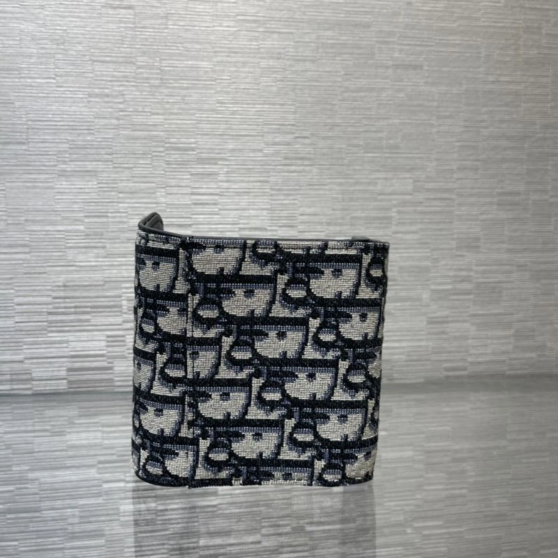 D10r wallets 4180d-0486