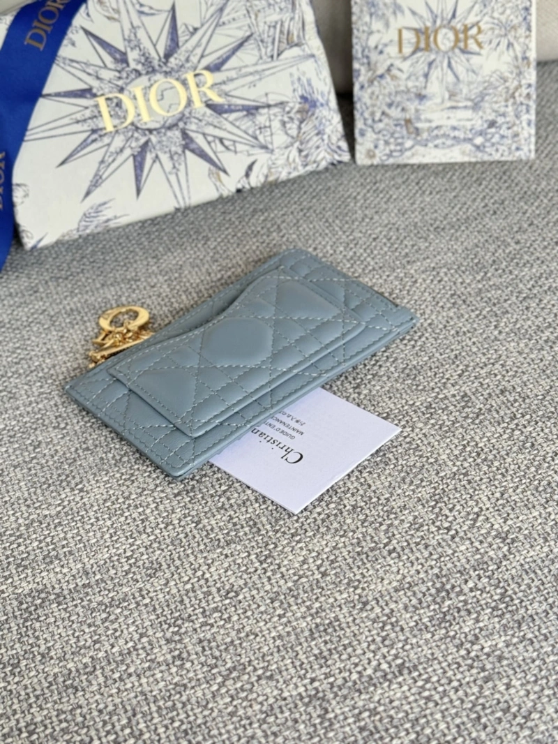 D10r wallets 4180f-0307