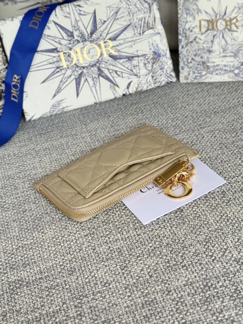 D10r wallets 4180f-0309