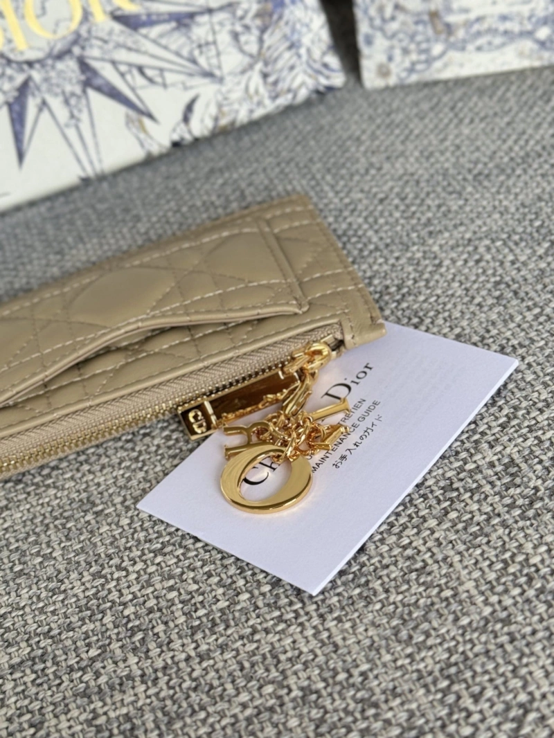 D10r wallets 4180f-0309