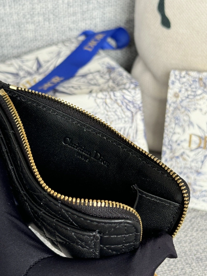 D10r wallets 4180f-0310