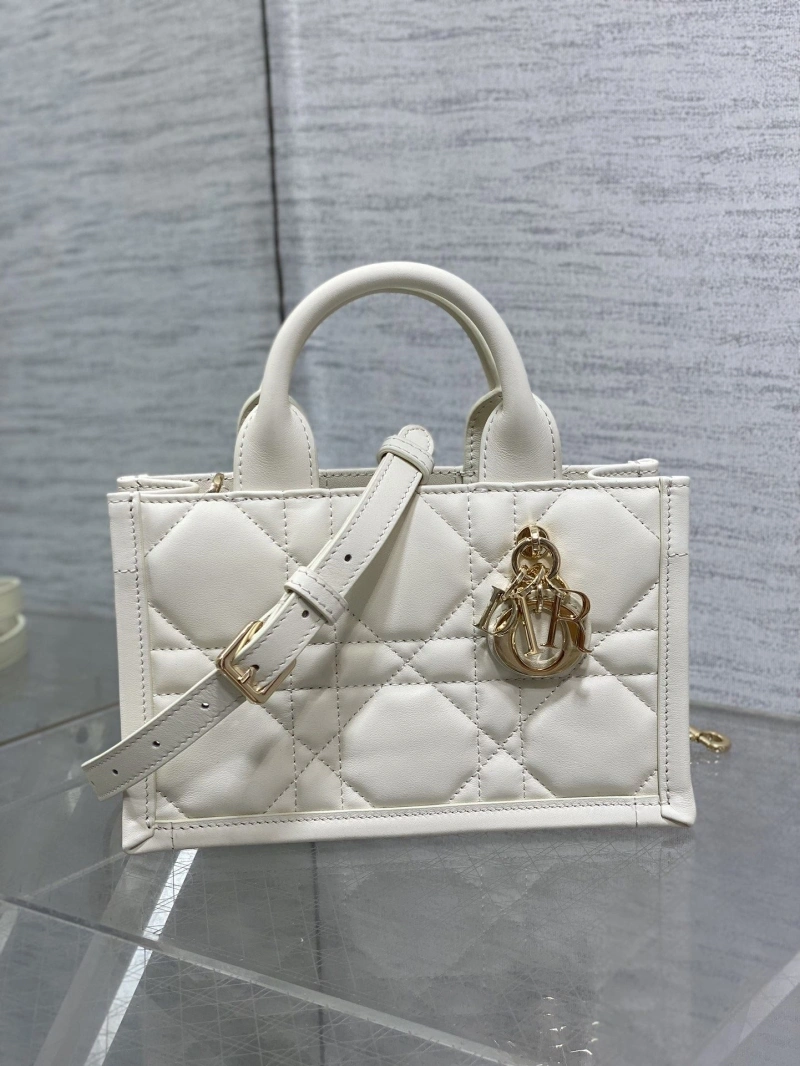D10r shopping bags 4180f-0324