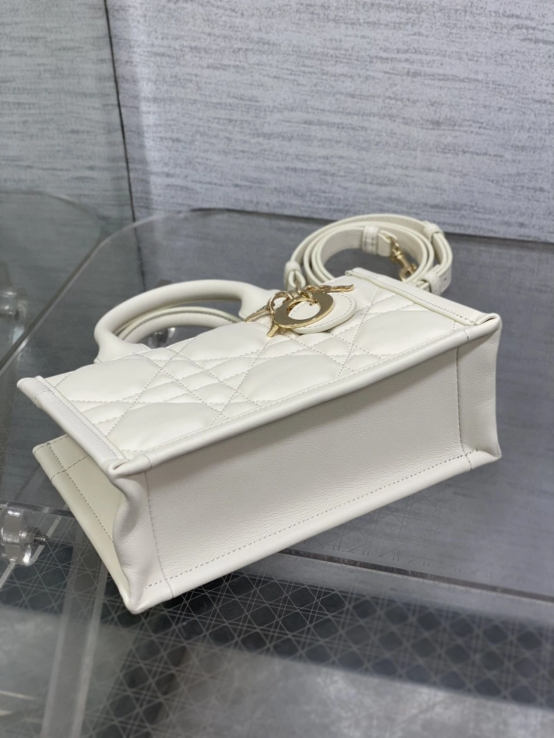 D10r shopping bags 4180f-0324