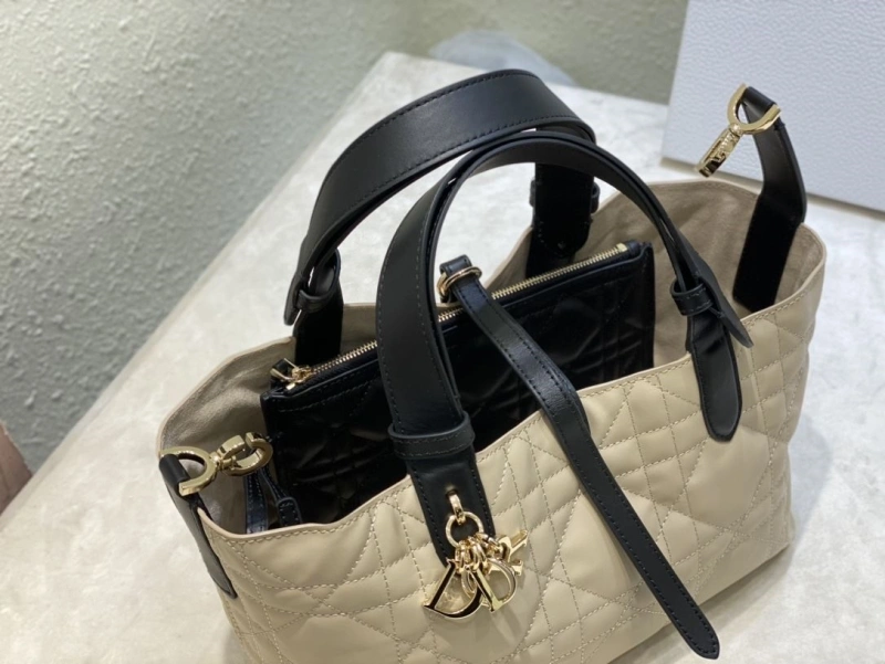 D10r shopping bags 4180f-0379