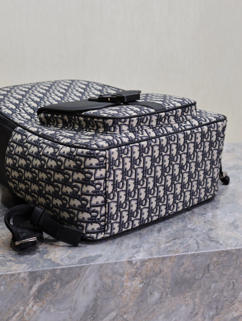 D10r backpacks 4180f-0404