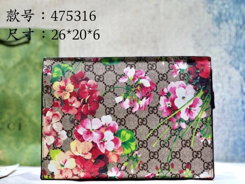 Gvc*1 clutch bags 4186-0033