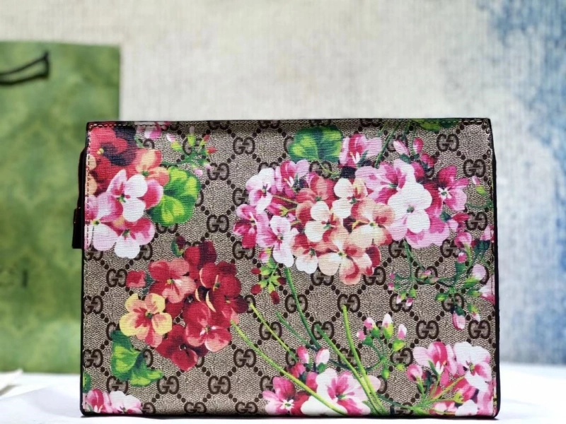Gvc*1 clutch bags 4186-0033