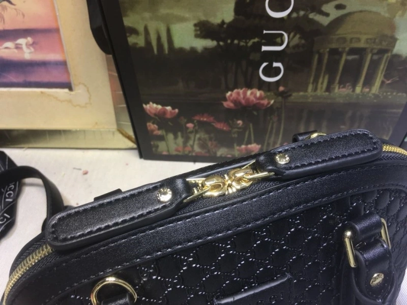 Gvc*1 top handle bags 4186-0035